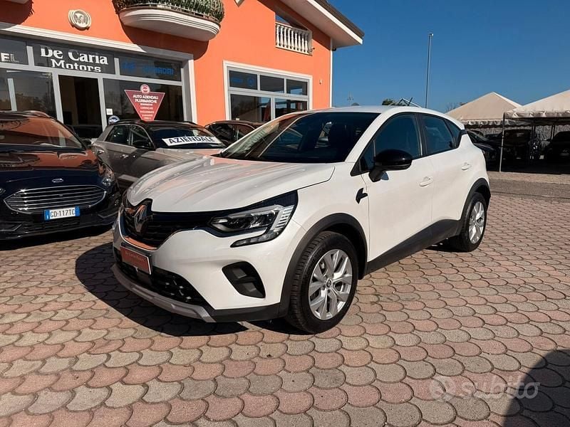 Usado Renault Captur Techno 101 CV (74 kW) 2022 Blanco SUV