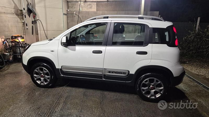 Usata Fiat Panda Cross Cross 95 CV (69 kW) 2016 Utilitaria