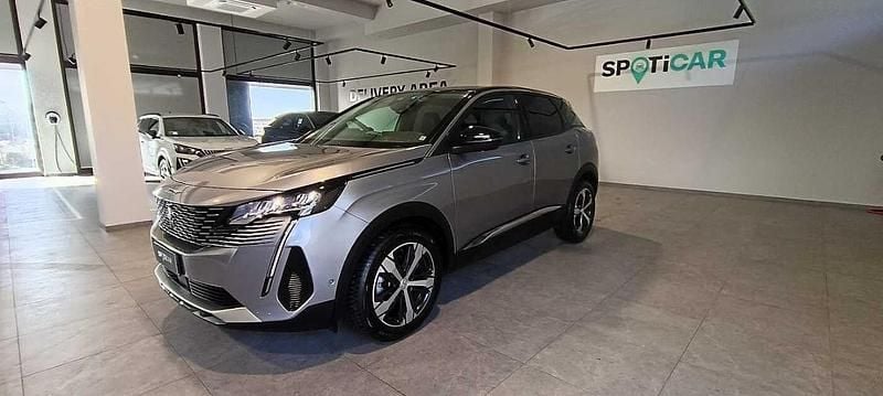 Usata Peugeot 3008 Allure 131 CV (96 kW) 2022 Grigio SUV