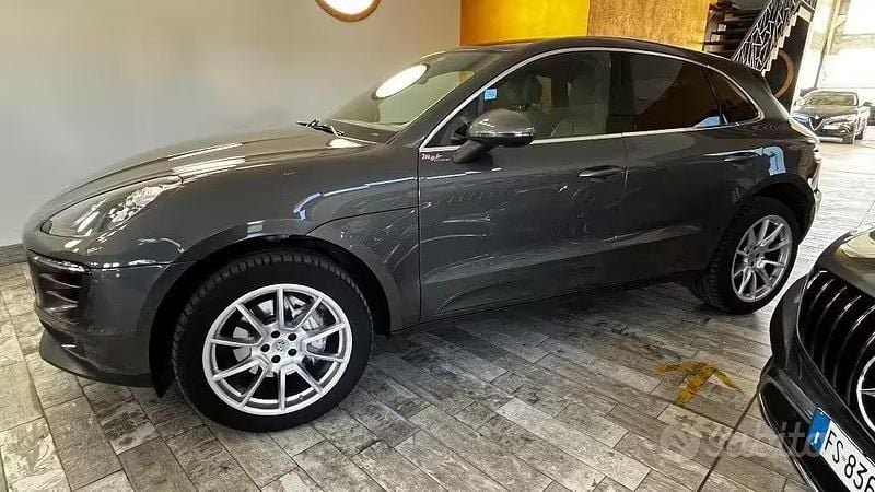 Usata Porsche Macan 250 CV (183 kW) 2015 Grigio SUV