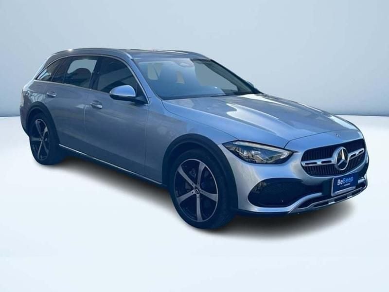 Usata Mercedes 220 Premium 200 CV (147 kW) 2022 Argento Station wagon