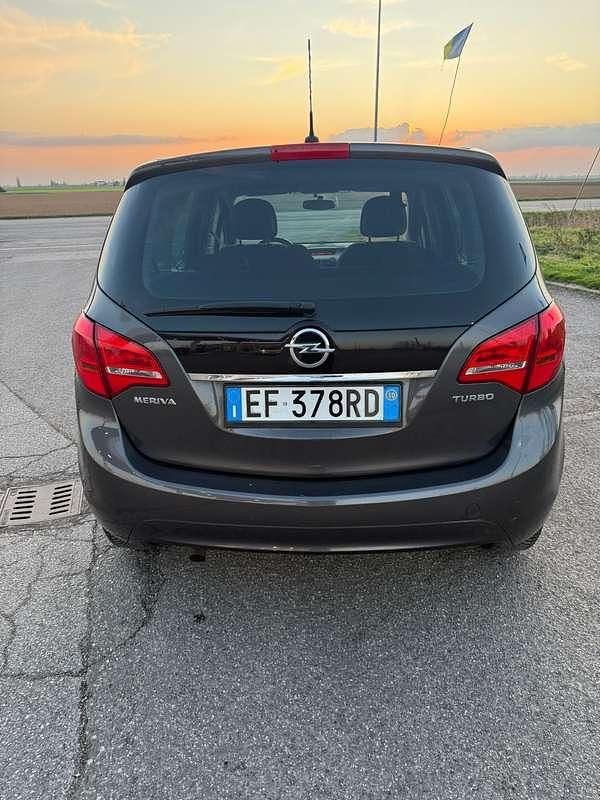 Usata Opel Meriva 120 CV (88 kW) 2010 Marrone Monovolume