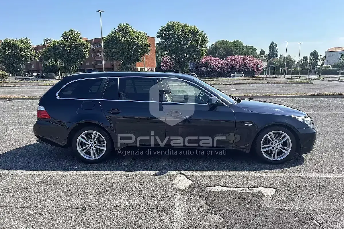 Usata BMW 520 Efficient Dynamics 177 CV (130 kW) 2009 Nero Station wagon