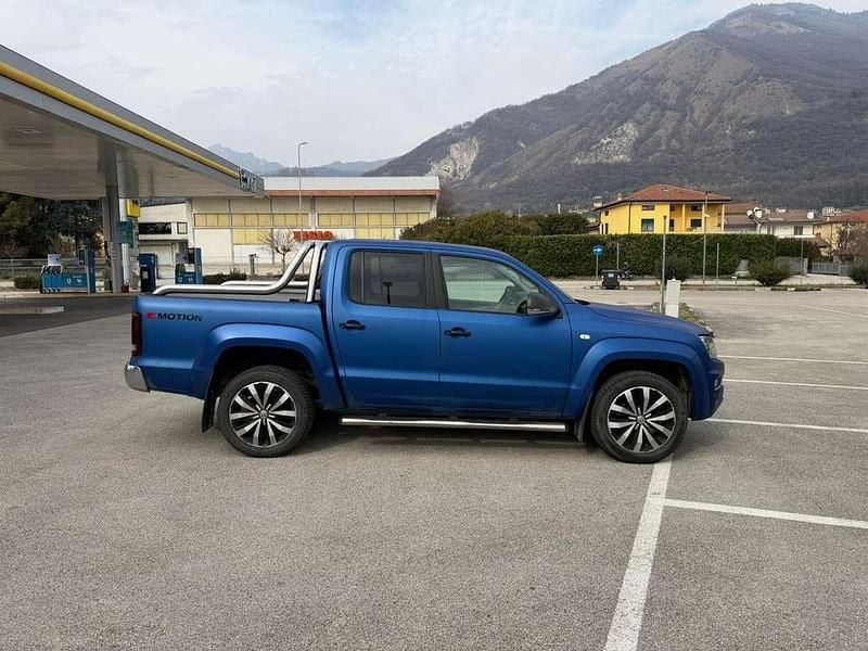 Usata VW Amarok Aventura 258 CV (189 kW) 2018 Blu/azzurro Pick-up