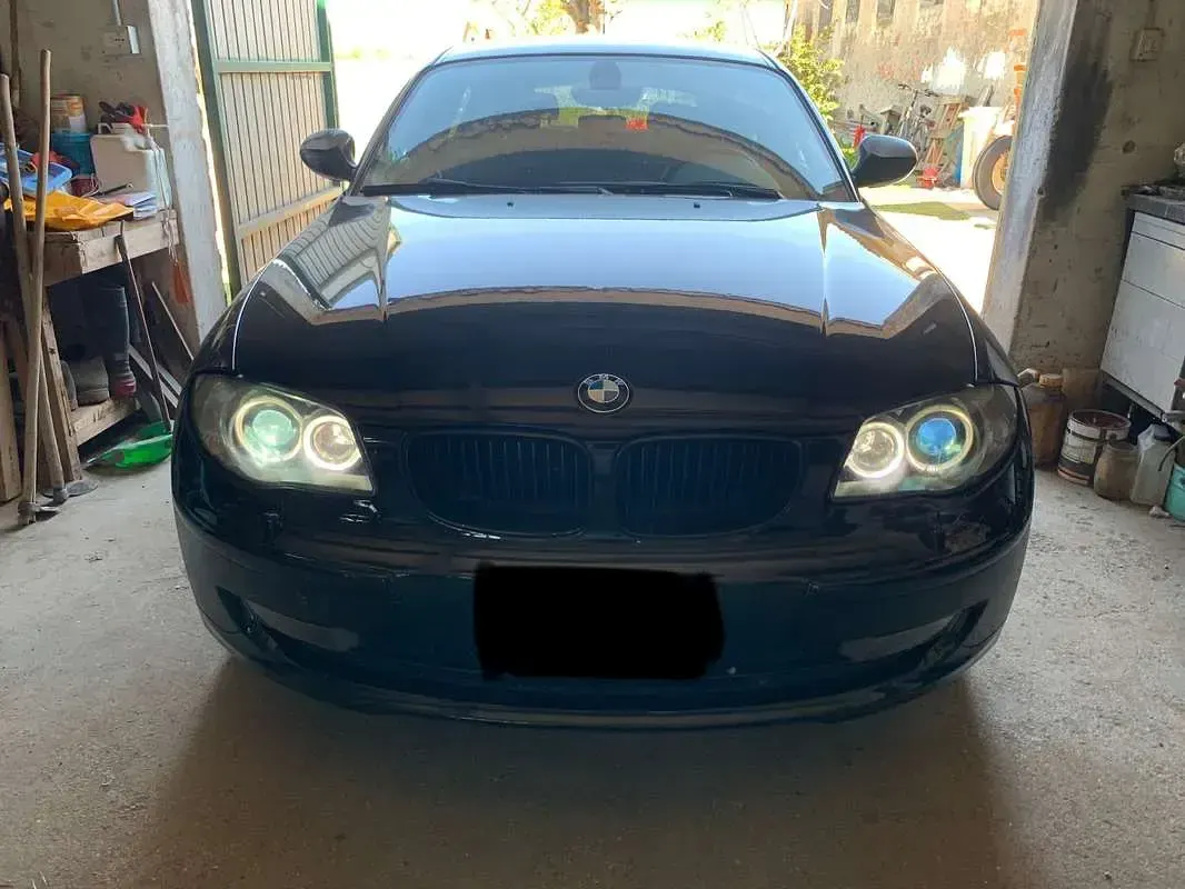 Usata BMW 118 143 CV (105 kW) 2010 Utilitaria