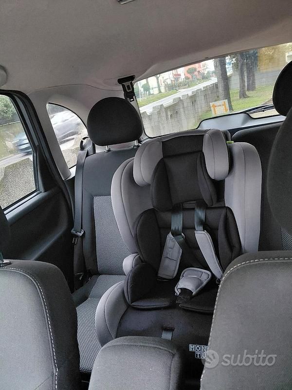 Usata Opel Meriva 75 CV (55 kW) 2008 Grigio Monovolume