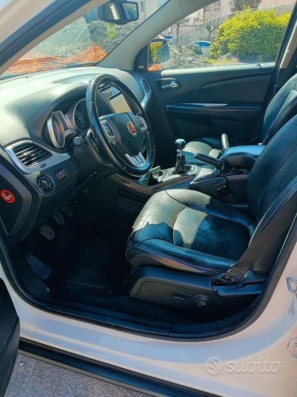 Usata Fiat Freemont 140 CV (102 kW) 2014 Bianco SUV