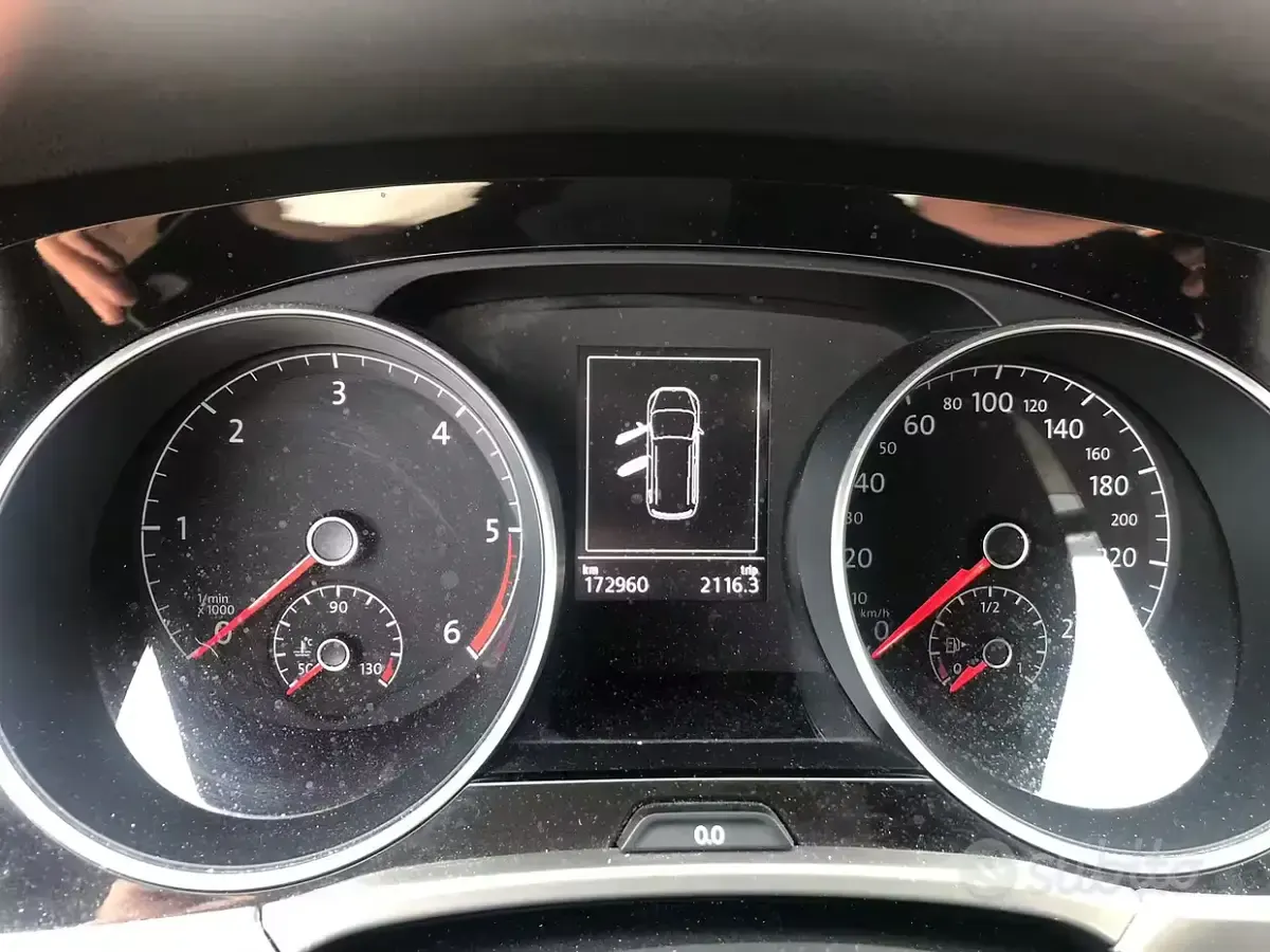 Usata VW Touran 115 CV (84 kW) 2017 Grigio Monovolume