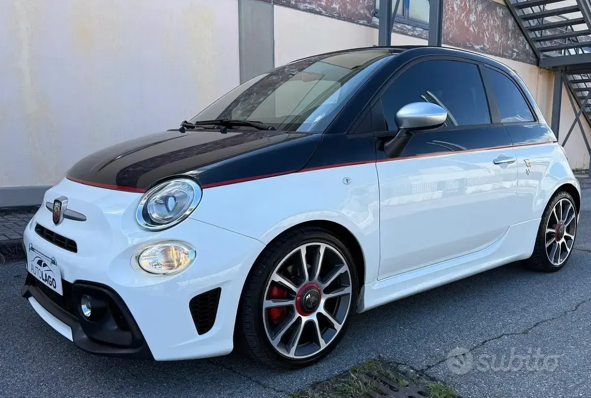 Usata Abarth 595C Turismo 165 CV (121 kW) 2018 Bianco Cabrio