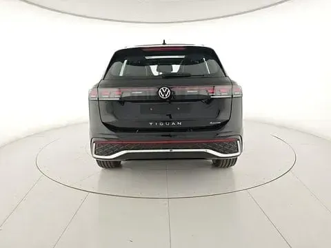 Nuova VW Tiguan R-line Plus 193 CV (141 kW) 2026 Nero SUV