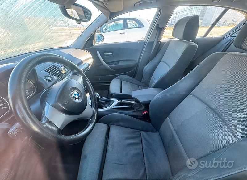 Usata BMW 120 2004 Nero Utilitaria