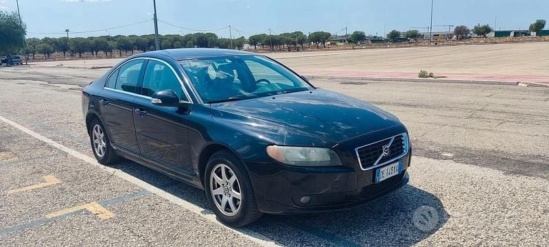Usata Volvo S80 185 CV (136 kW) 2006 Nero Berlina