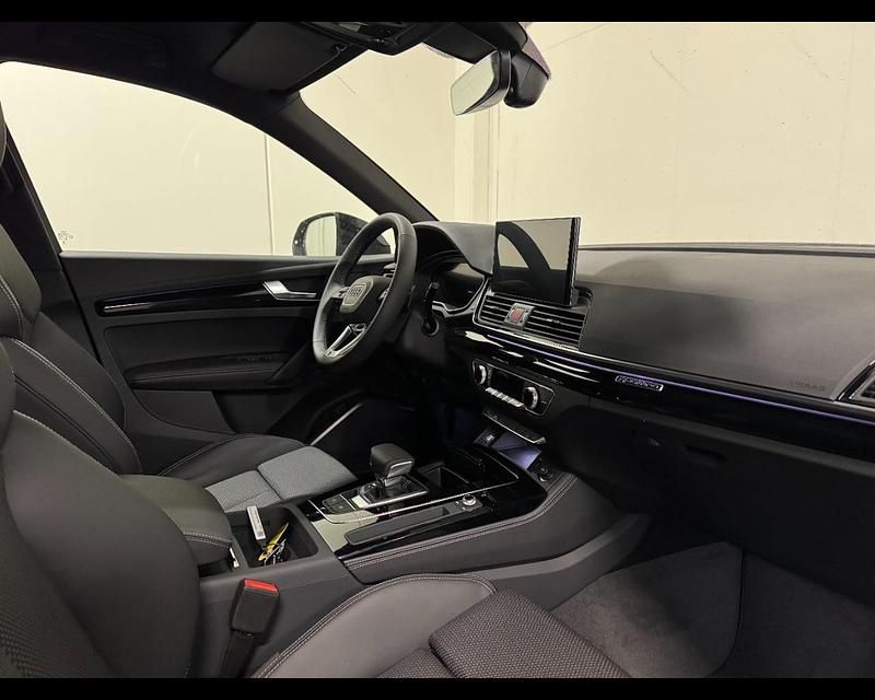 Nuova Audi Q5 Sportback Ambiente 204 CV (150 kW) 2025 Nero(met.) SUV