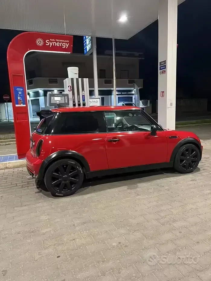 Usata Mini ONE 90 CV (66 kW) 2007 Rosso Utilitaria
