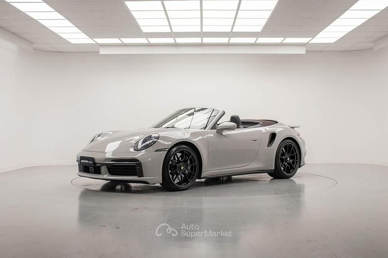 Usata Porsche 911 Turbo S Cabriolet 650 CV (478 kW) 2020 Gesso Cabrio