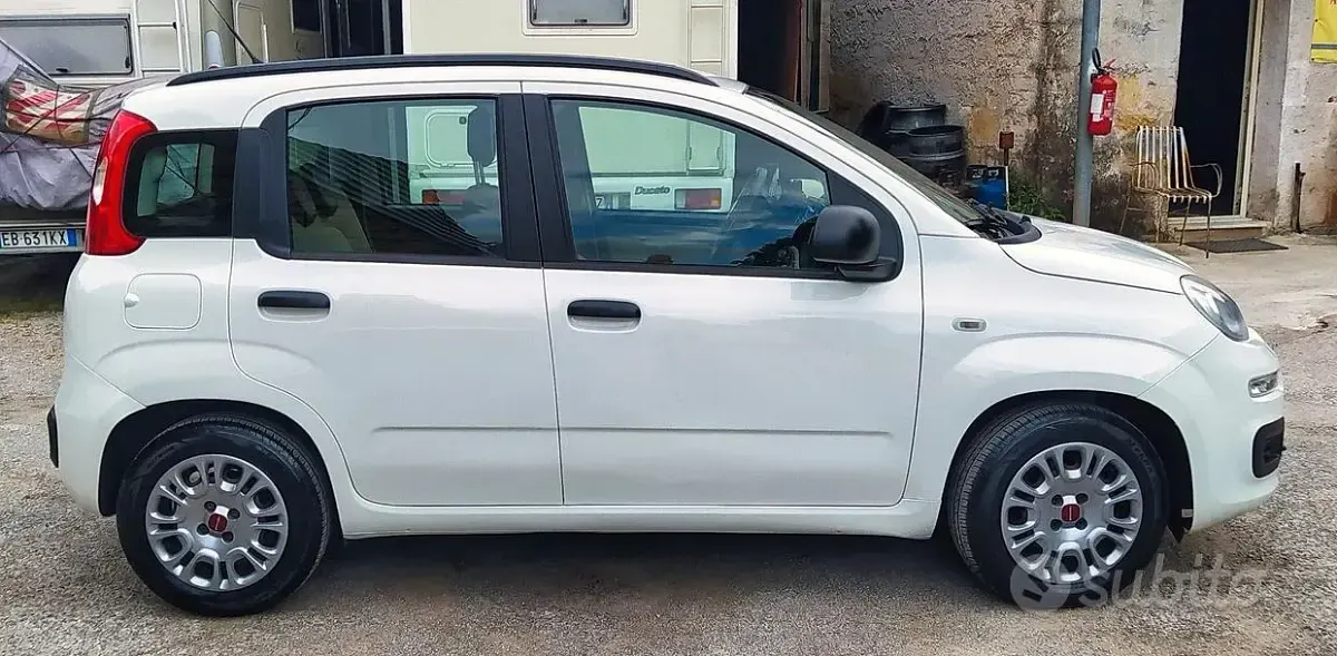 Usata Fiat Panda 69 CV (50 kW) 2015 Bianco Utilitaria