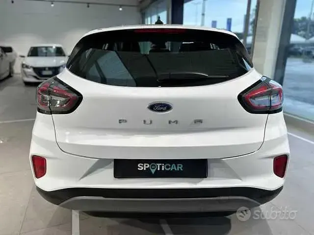 Usata Ford Puma Titanium 125 CV (91 kW) 2024 Bianco SUV