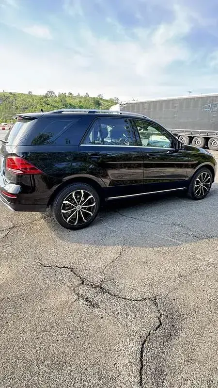 Usata Mercedes GLE250 204 CV (150 kW) 2016 SUV