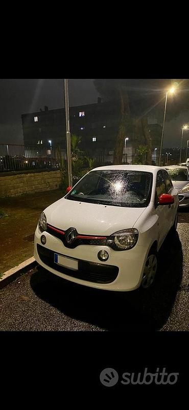 Bianco Usata 2024 Renault Twingo Due volumi | 8000 € (Super prezzo) - Immagine 1/1