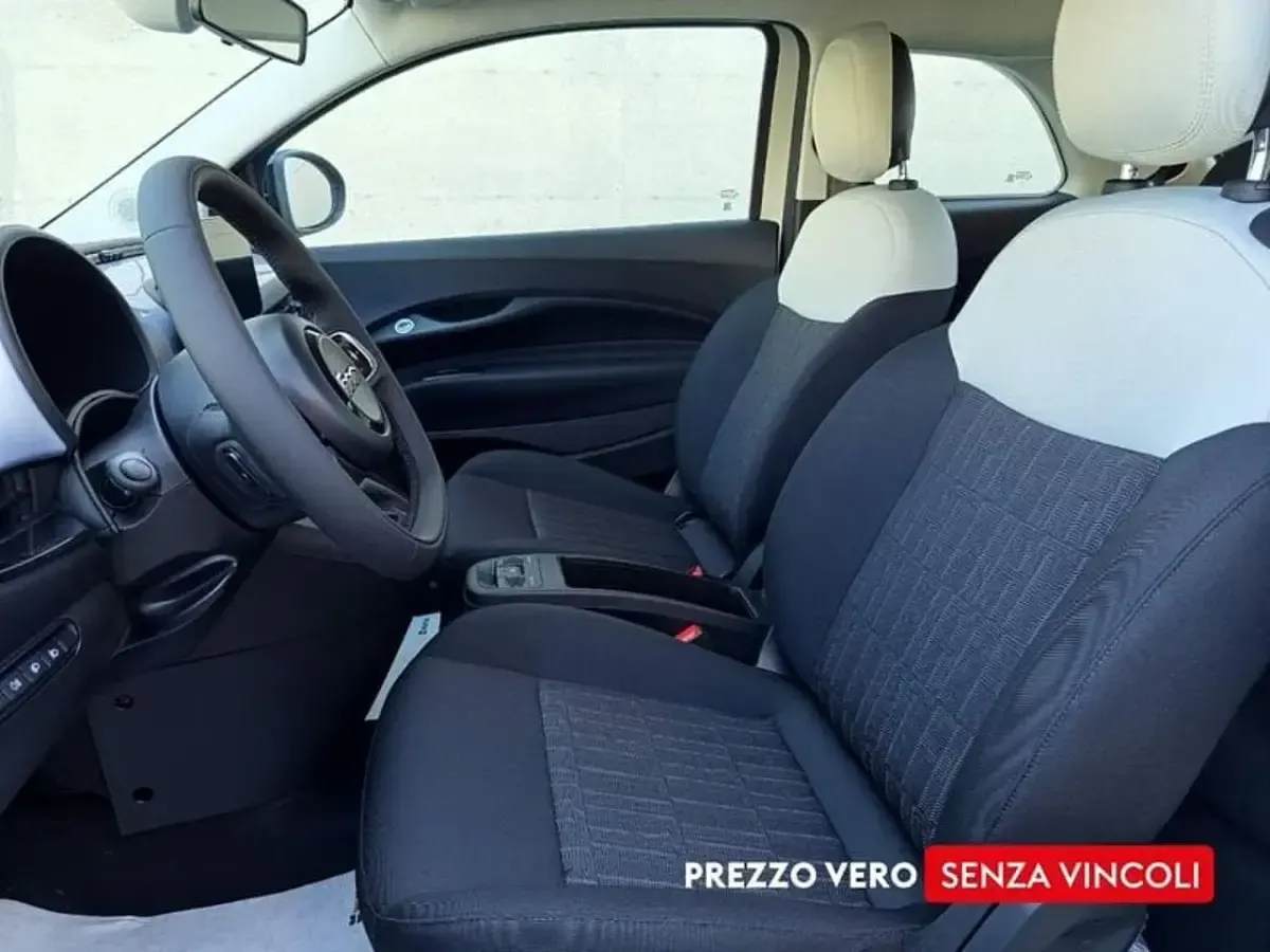 Nuova Fiat 500 Icon 65 CV (47 kW) 2026 Blu Berlina