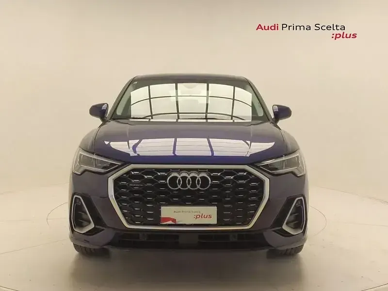 Usata Audi Q3 Sportback S-Line 245 CV (180 kW) 2024 Blu navarra metallizzato SUV