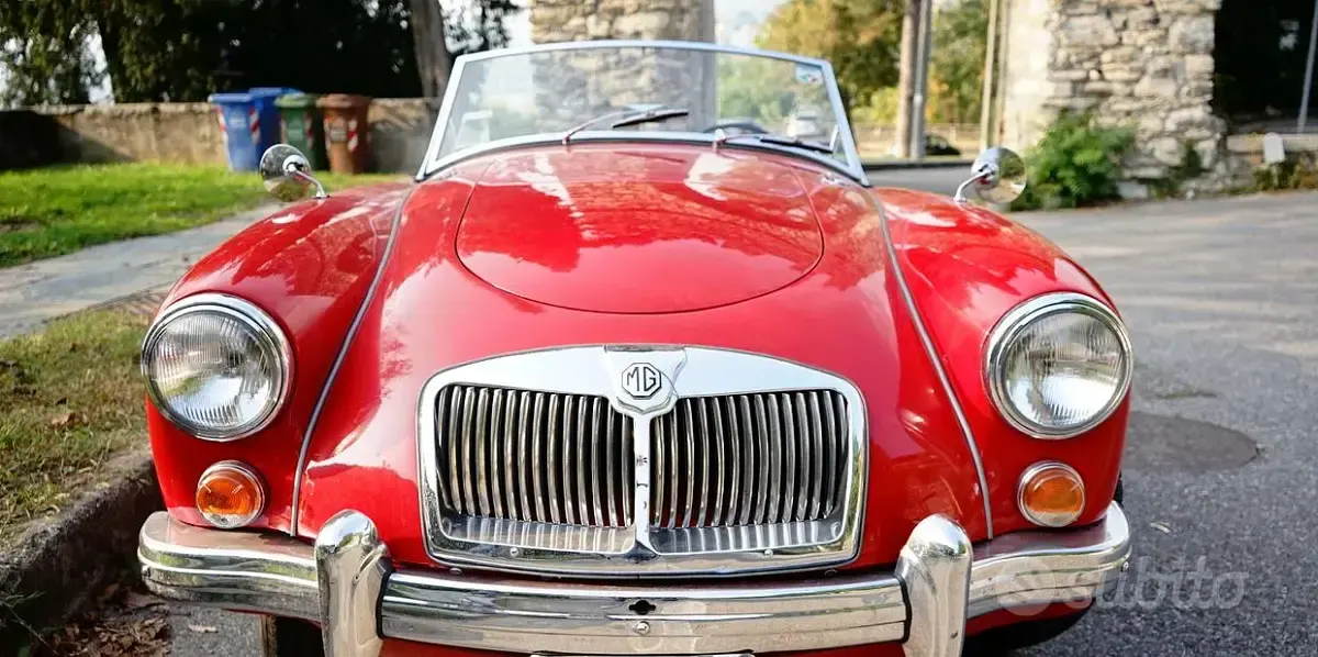 Usata MG MGA 1960 Rosso Cabrio