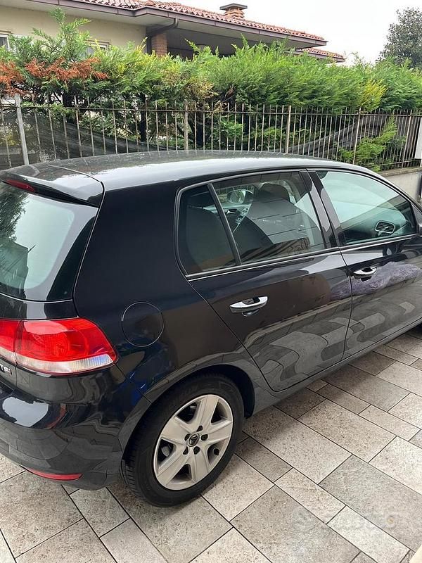 Usata VW Golf VI 122 CV (89 kW) 2010 Utilitaria