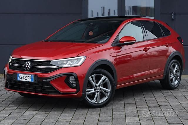 Usata VW Taigo R-line 115 CV (84 kW) 2024 Rosso SUV