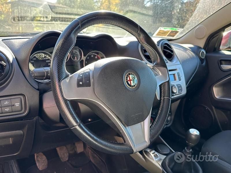 Usata Alfa Romeo MiTo 85 CV (62 kW) 2012 Rosso Utilitaria