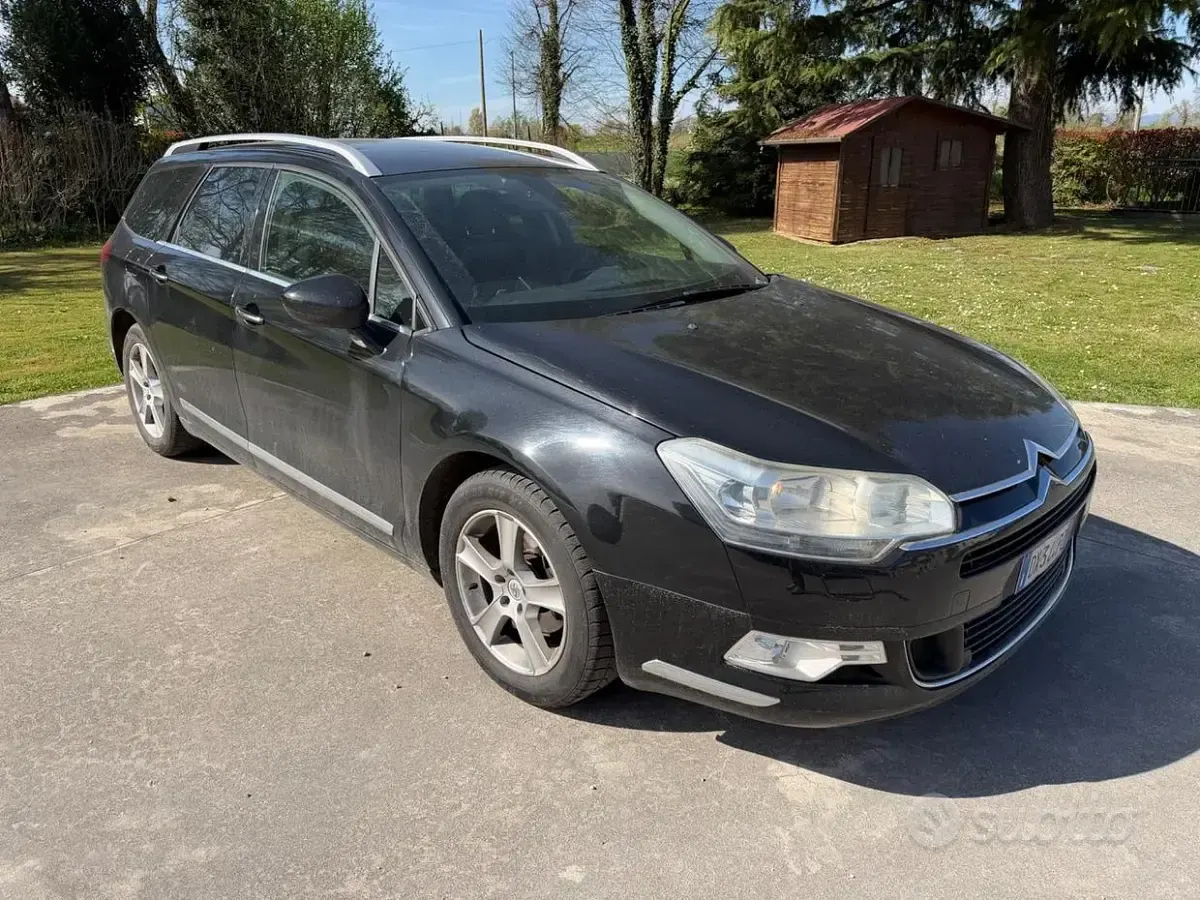 Usata Citroën C5 Exclusive 163 CV (119 kW) 2010 Nero Station wagon