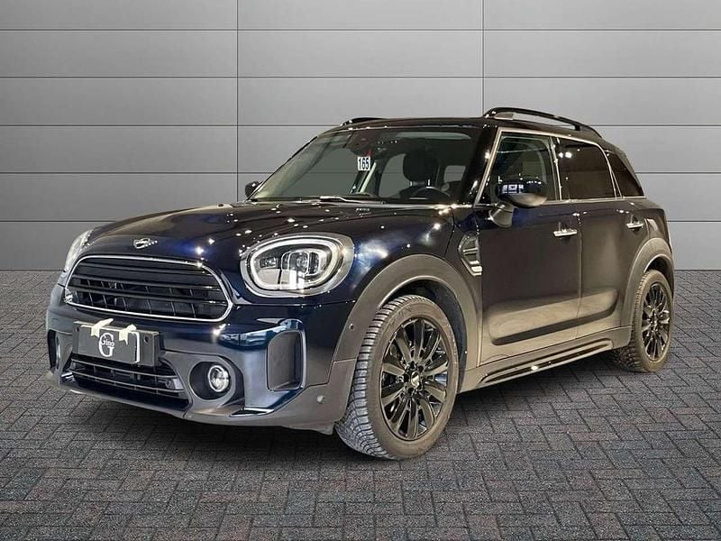 Nero carbonio metall Usata 2023 Mini Cooper Countryman Essential SUV | 26.900 € (Buon prezzo) - Immagine 1/4