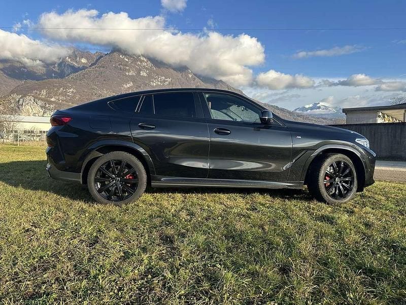Usata BMW X6 Efficient Dynamics 286 CV (210 kW) 2021 SUV