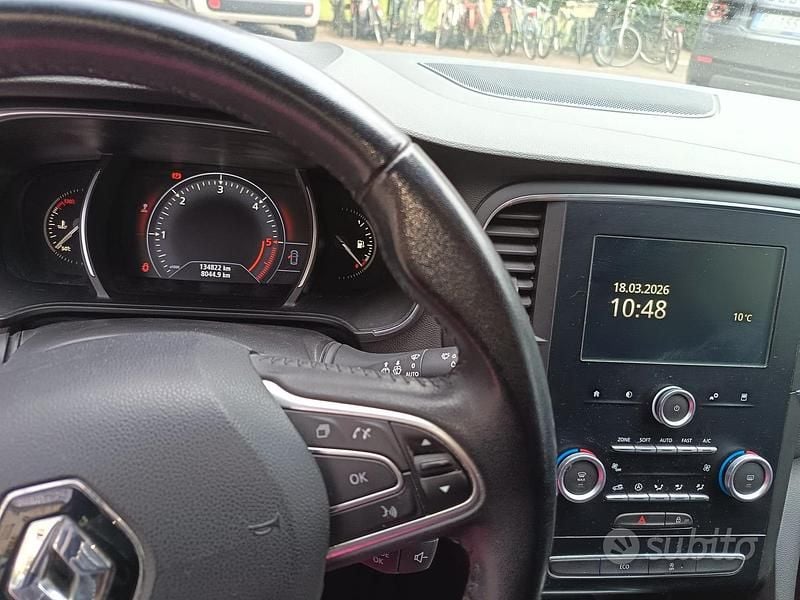 Usata Renault Mégane IV LIMITED 110 CV (80 kW) 2016 Grigio Berlina