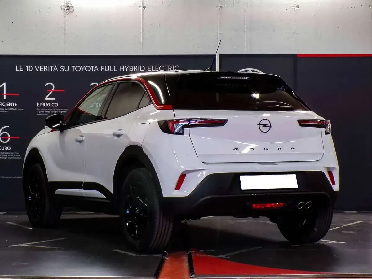 Usata Opel Mokka GS Line 131 CV (96 kW) 2023 Bianco SUV