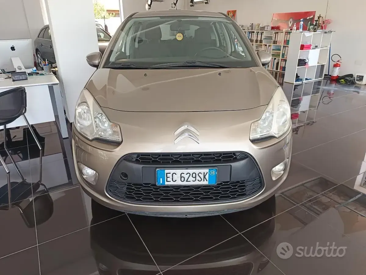 Usata Citroën C3 70 CV (51 kW) 2010 Beige Berlina