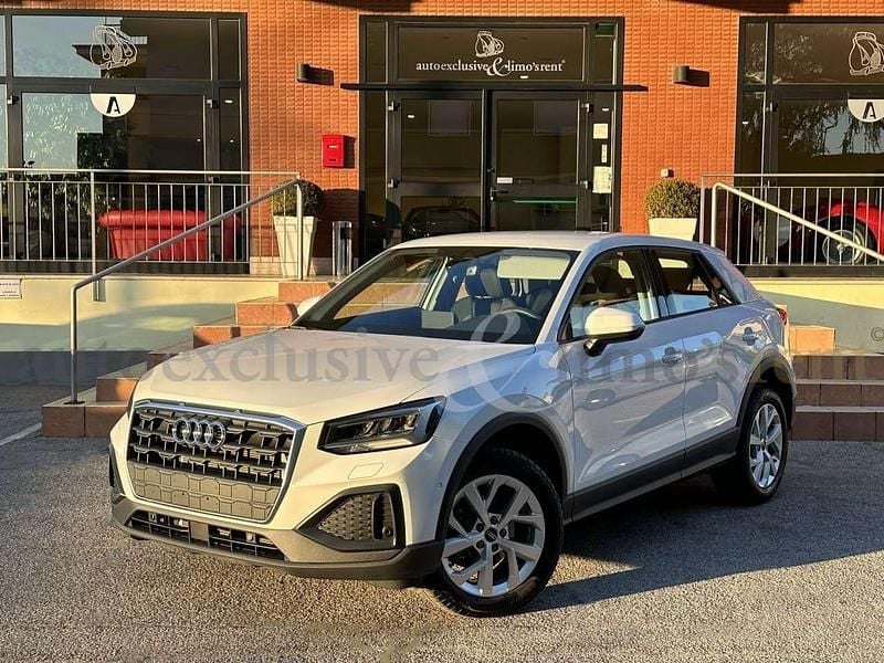 Usata Audi Q2 Advanced 150 CV (110 kW) 2022 Bianco ghiaccio metallizzato SUV
