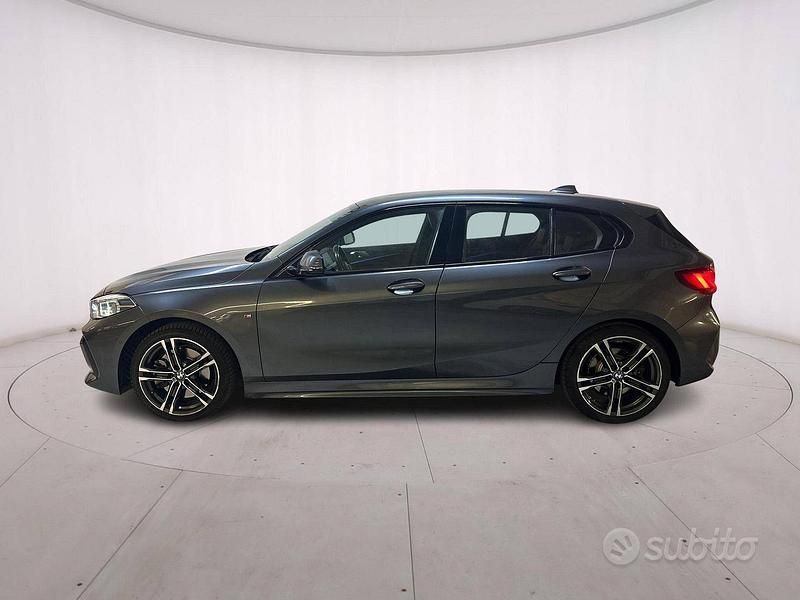 Usata BMW 120 M Sport 190 CV (139 kW) 2021 Grigio Utilitaria