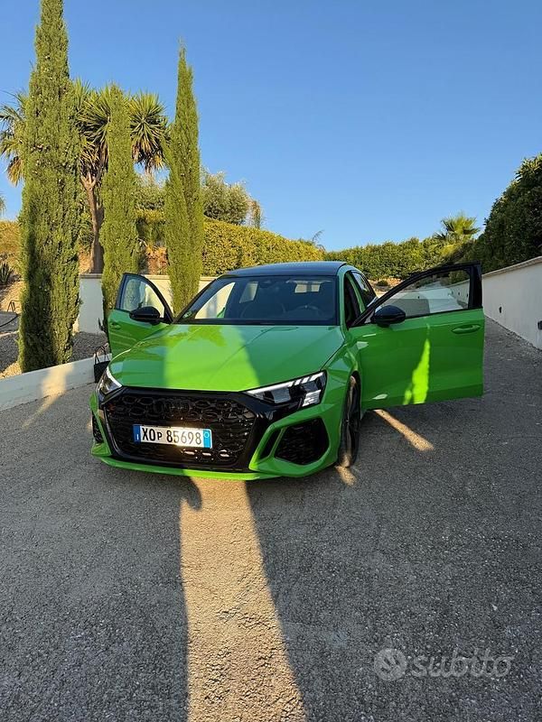 Usata Audi RS3 400 CV (294 kW) 2024 Verde Berlina