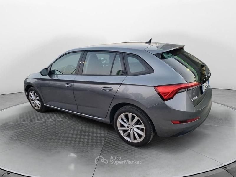Usata Skoda Scala Style 110 CV (80 kW) 2023 Grigio Utilitaria