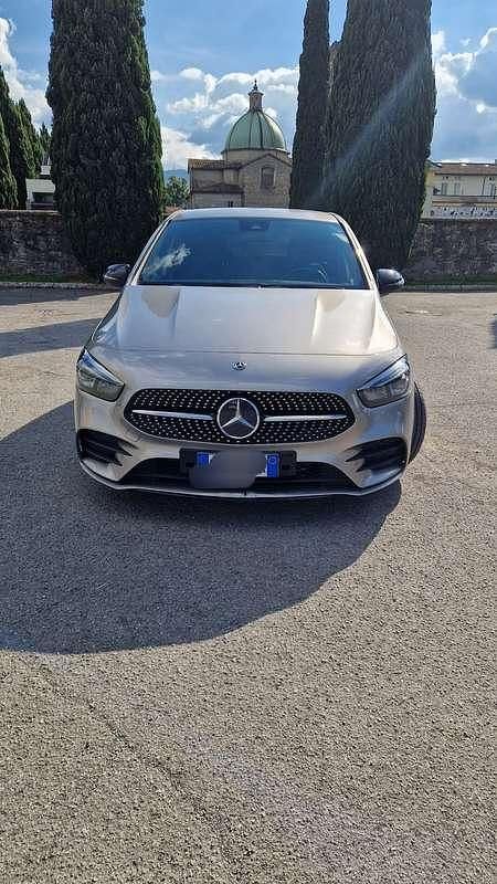 Usata Mercedes B200 Premium 150 CV (110 kW) 2020 Monovolume