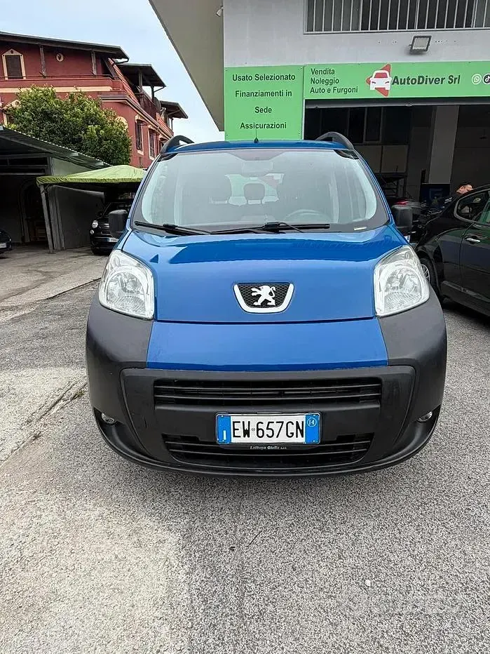 Usata Peugeot Bipper Active 75 CV (55 kW) 2014 Blu Monovolume