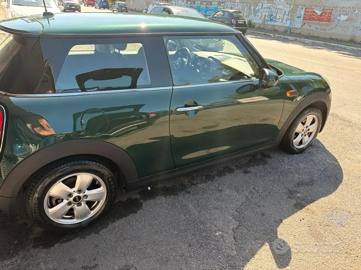 Usata Mini One D 95 CV (69 kW) 2014 Verde Utilitaria