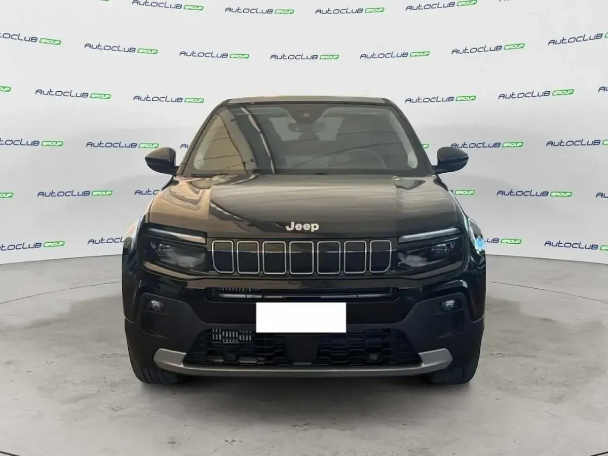Usata Jeep Avenger Altitude 101 CV (74 kW) 2025 Nero SUV