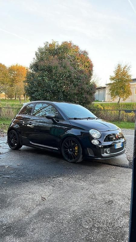 Nero Usata 2015 Abarth 595 Competizione Tre volumi | 12.500 € (Super prezzo) - Immagine 1/4