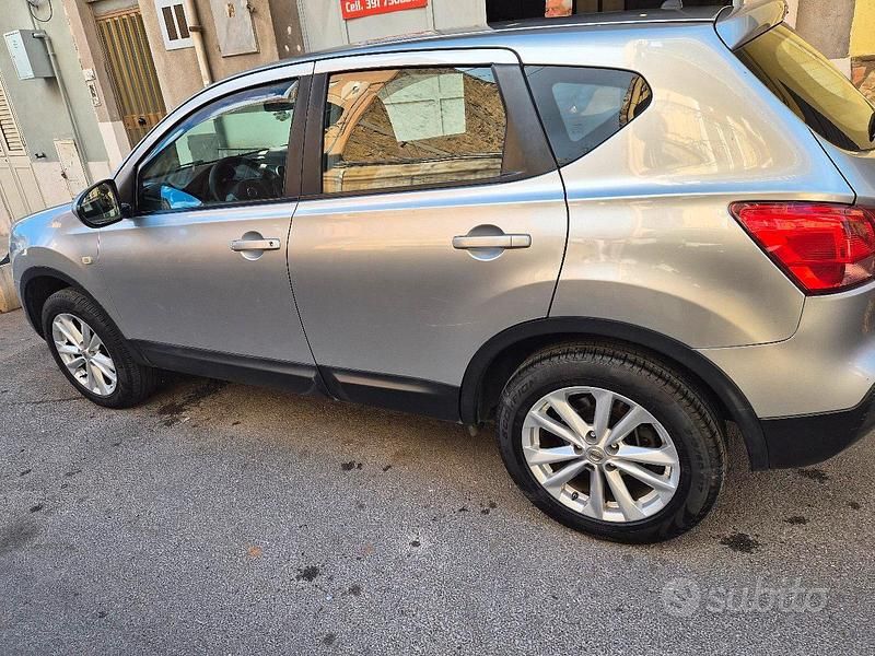 Usata Nissan Qashqai 2008 Grigio SUV