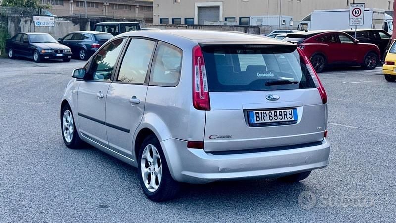 Usata Ford C-MAX 136 CV (100 kW) 2007 Grigio Monovolume