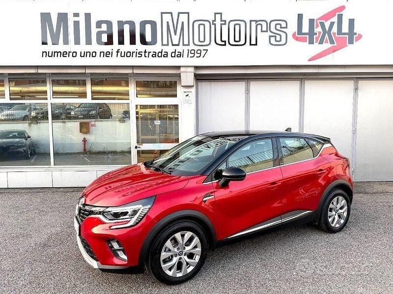 Usata Renault Captur 160 CV (117 kW) 2020 Bordeaux SUV