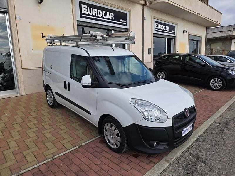 Usata Fiat Doblò 104 CV (76 kW) 2014 Bianco Monovolume