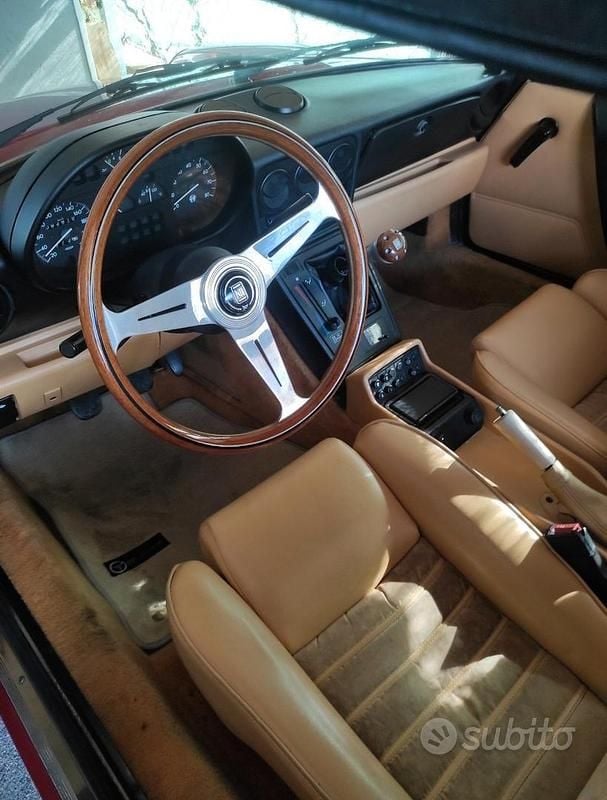 Usata Alfa Romeo Spider 117 CV (86 kW) 1992 Rosso Cabrio