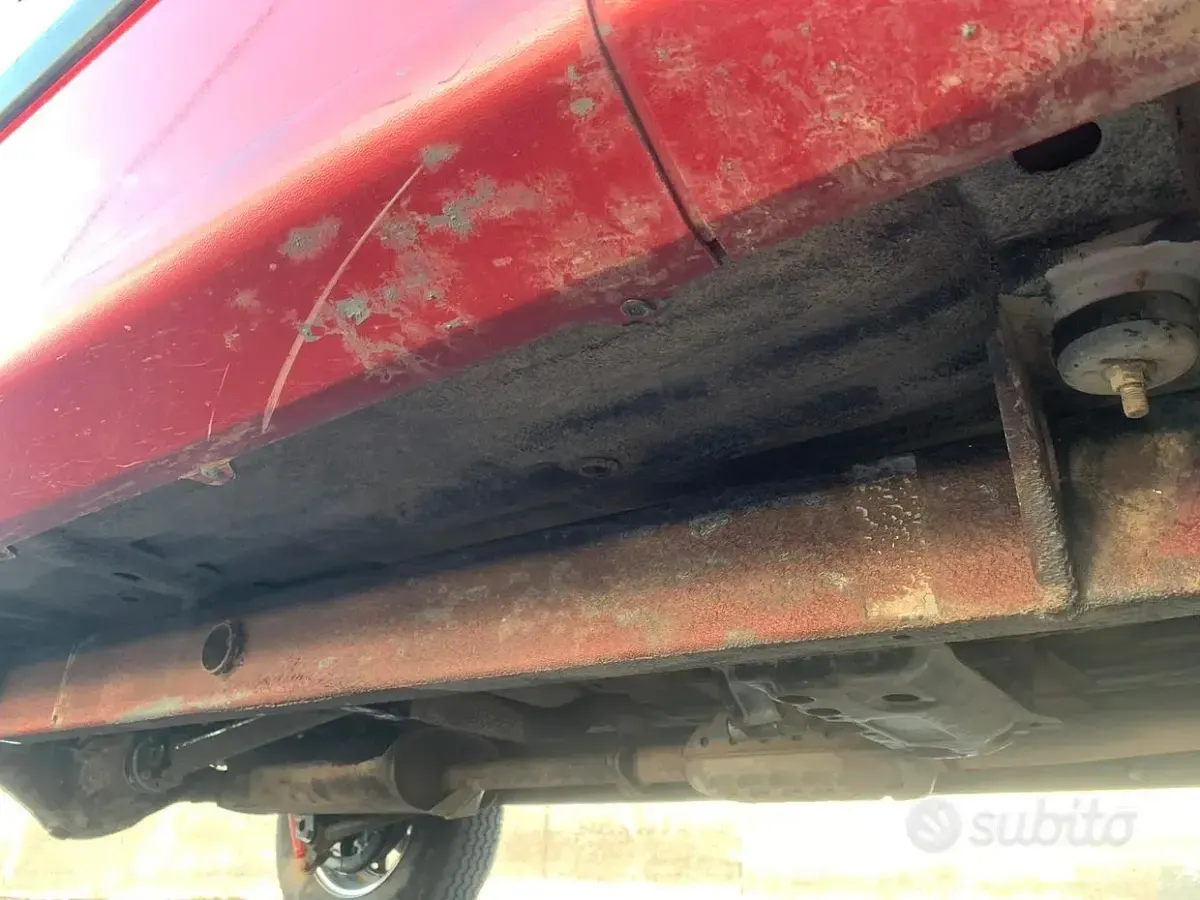 Usata Suzuki Vitara 96 CV (70 kW) 1994 Rosso Station wagon